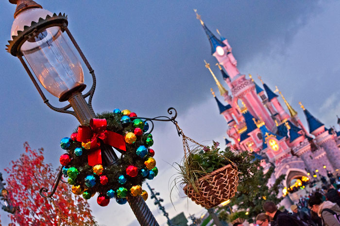 Disney’s Enchanted Christmas at Disneyland® Paris