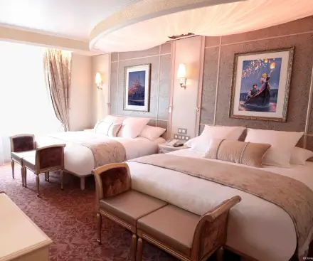 Castle Club Room